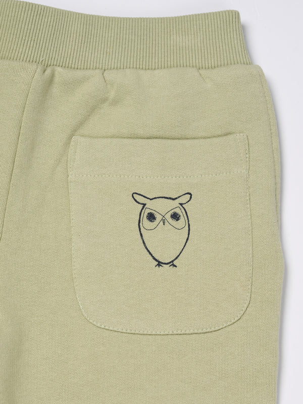 KnowledgeCotton Apparel - YOUNG Jog shorts Shorts 1380 Swamp